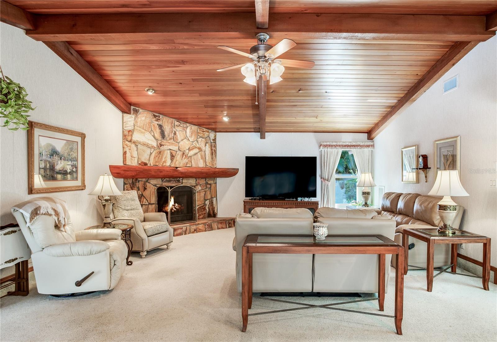 10353 BARRY DRIVE, Largo, FL 33774
