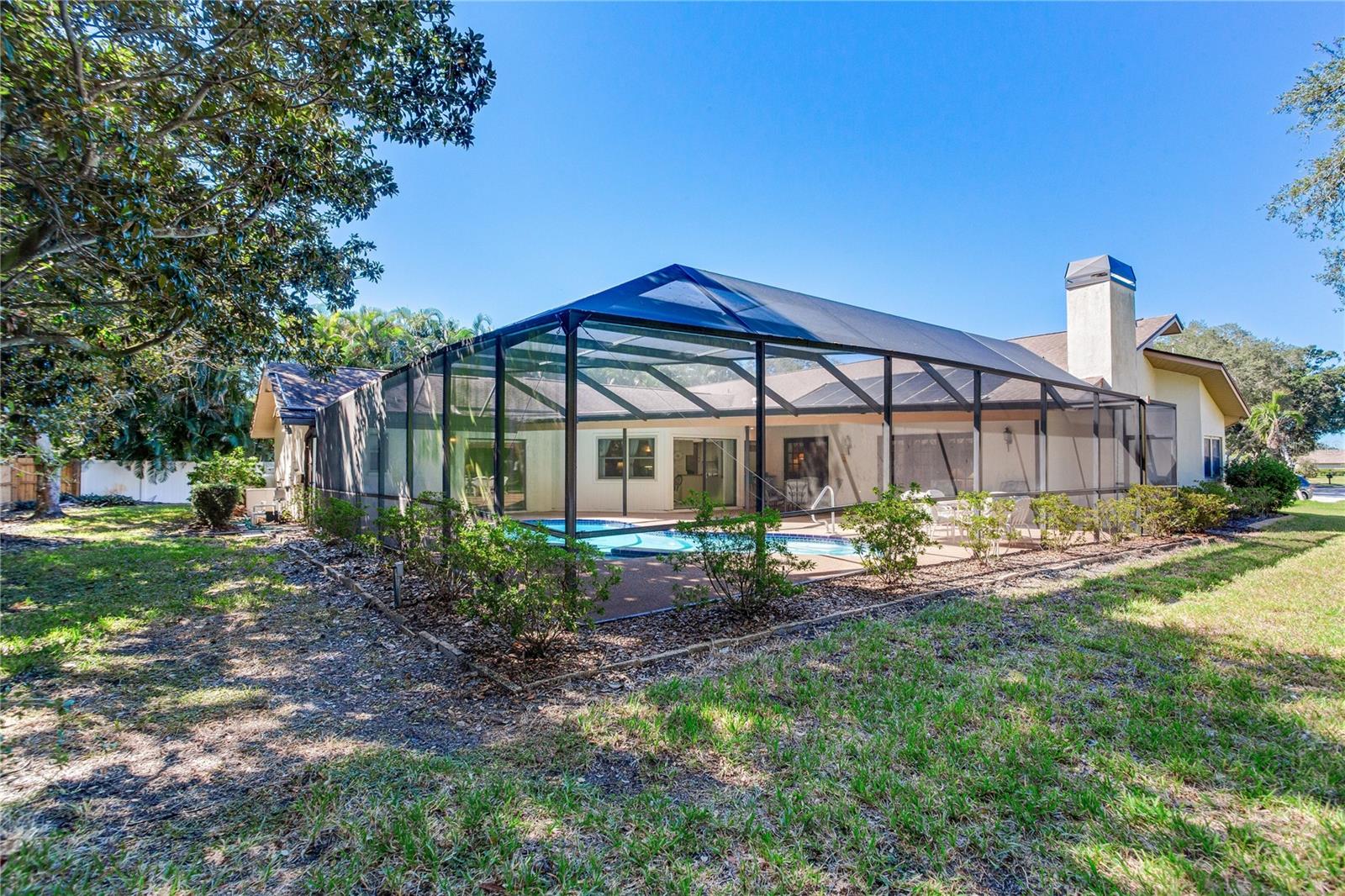 10353 BARRY DRIVE, Largo, FL 33774