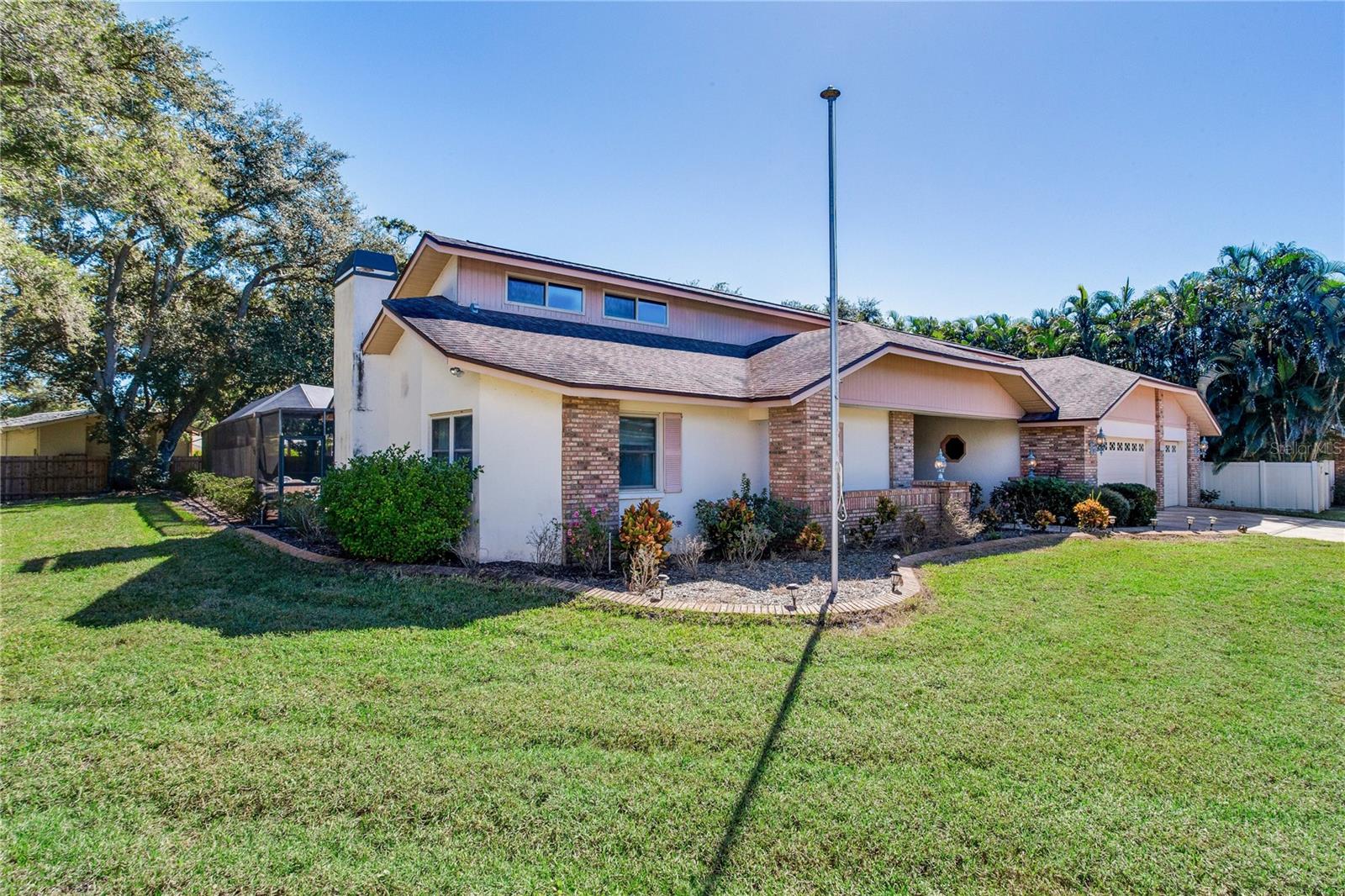 10353 BARRY DRIVE, Largo, FL 33774 10353 BARRY DRIVE, Largo, FL 33774