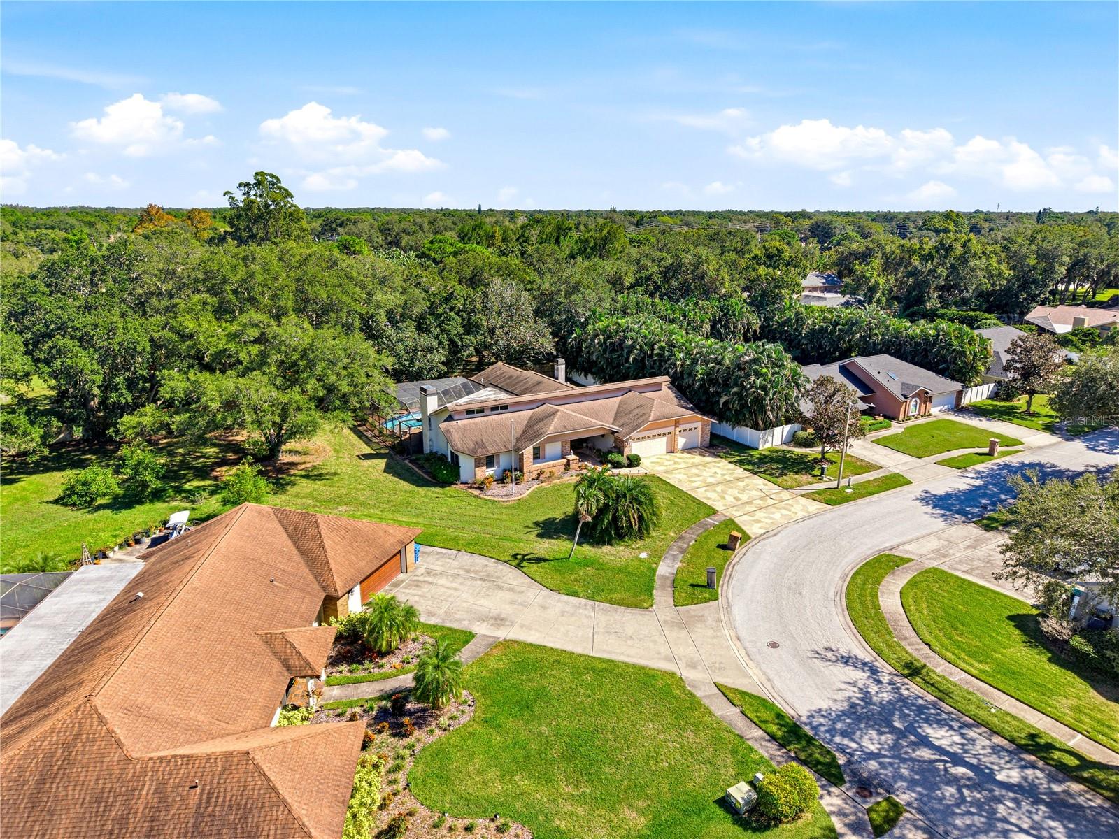 10353 BARRY DRIVE, Largo, FL 33774