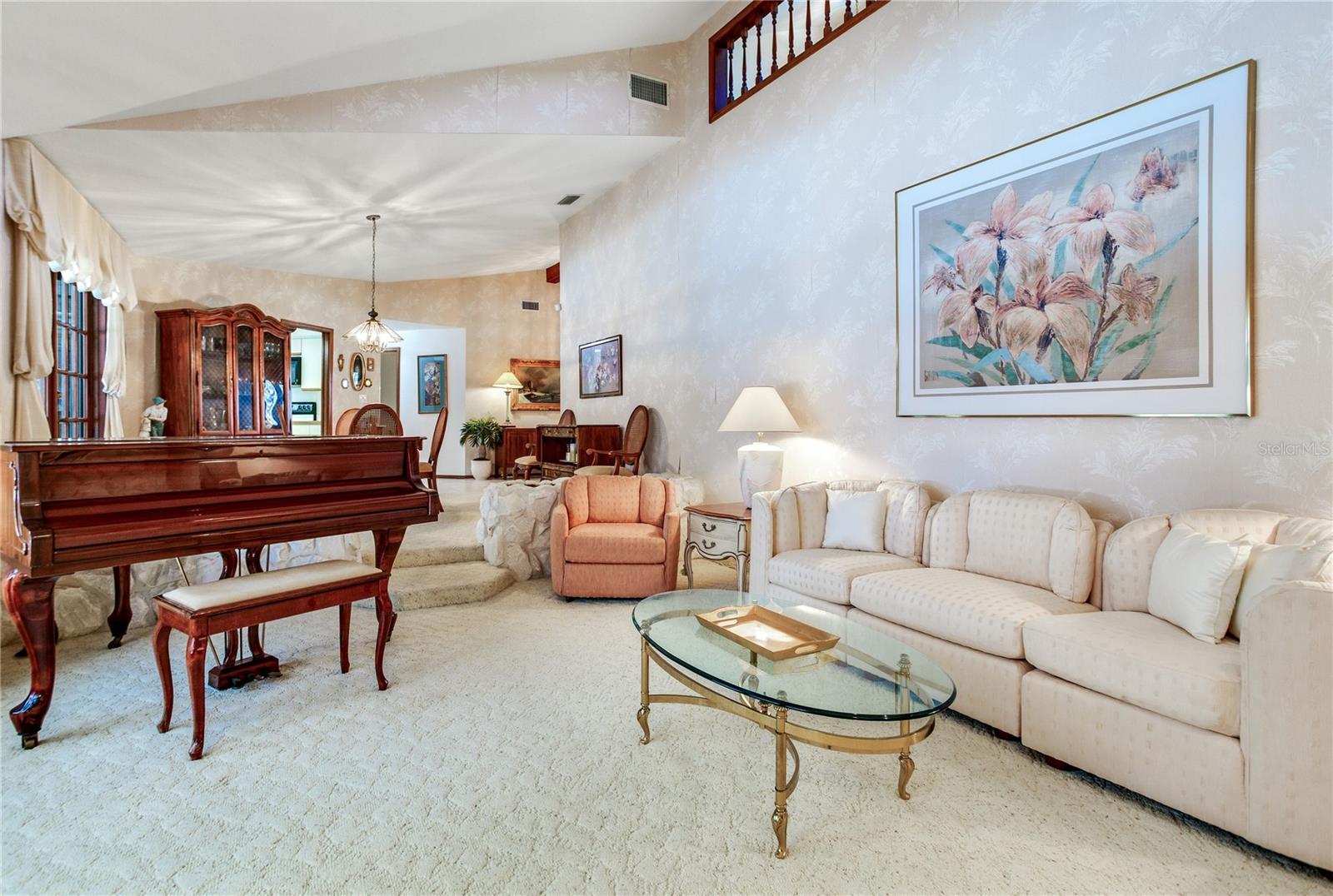 10353 BARRY DRIVE, Largo, FL 33774