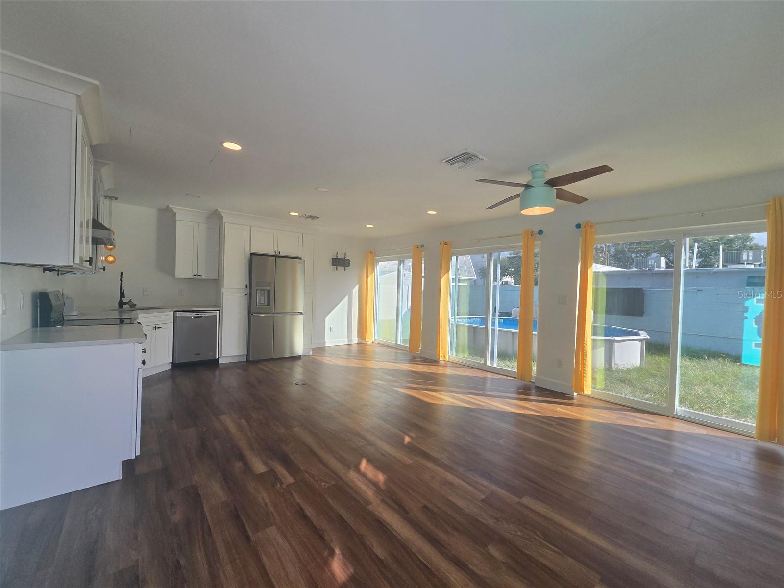2902 S MANHATTAN AVENUE, Tampa, FL 33629