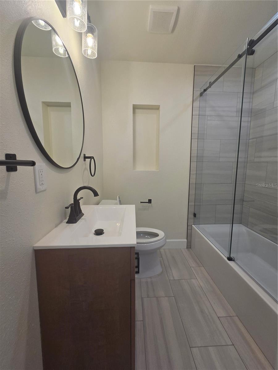2902 S MANHATTAN AVENUE, Tampa, FL 33629