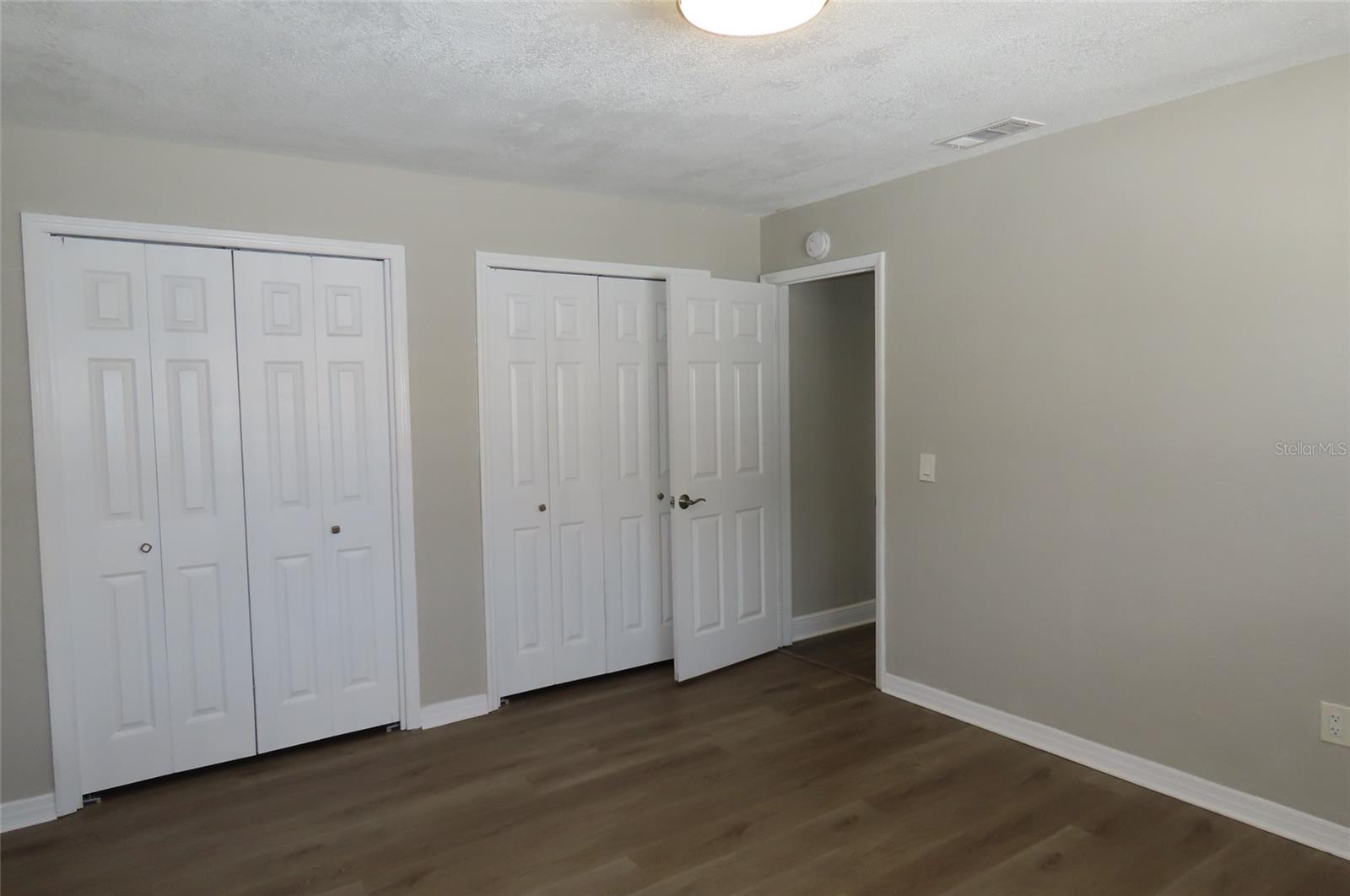 1503 GARDEN AVENUE, Tarpon Springs, FL 34689
