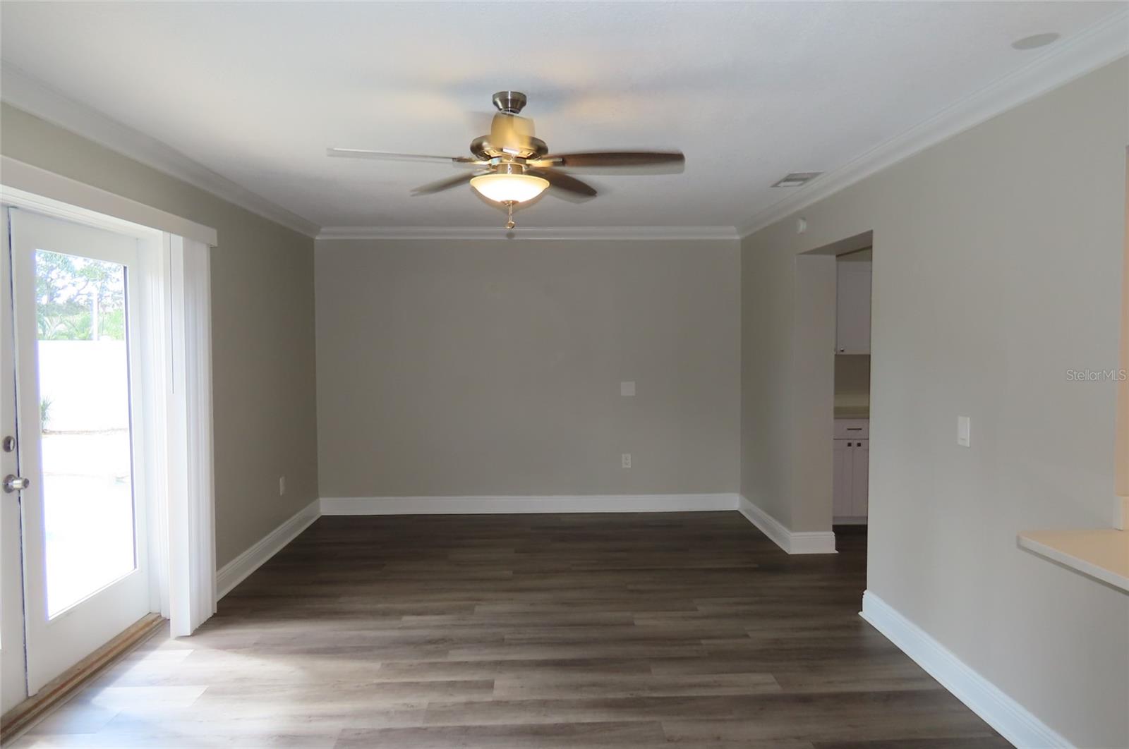 1503 GARDEN AVENUE, Tarpon Springs, FL 34689