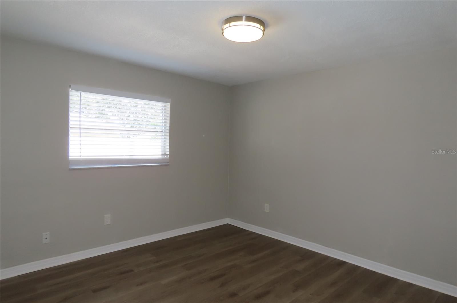 1503 GARDEN AVENUE, Tarpon Springs, FL 34689