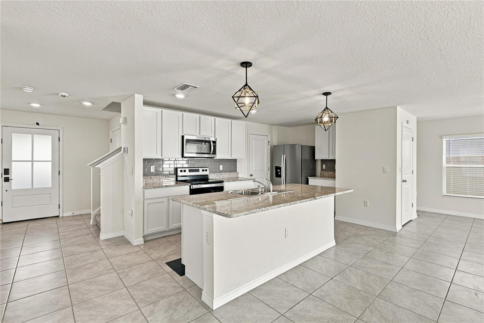 12172 LILY MAGNOLIA LANE, Riverview, FL 33569