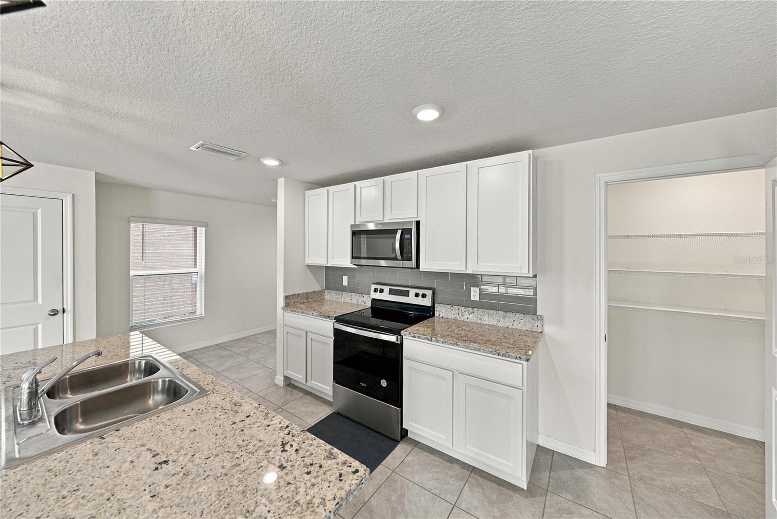 12172 LILY MAGNOLIA LANE, Riverview, FL 33569