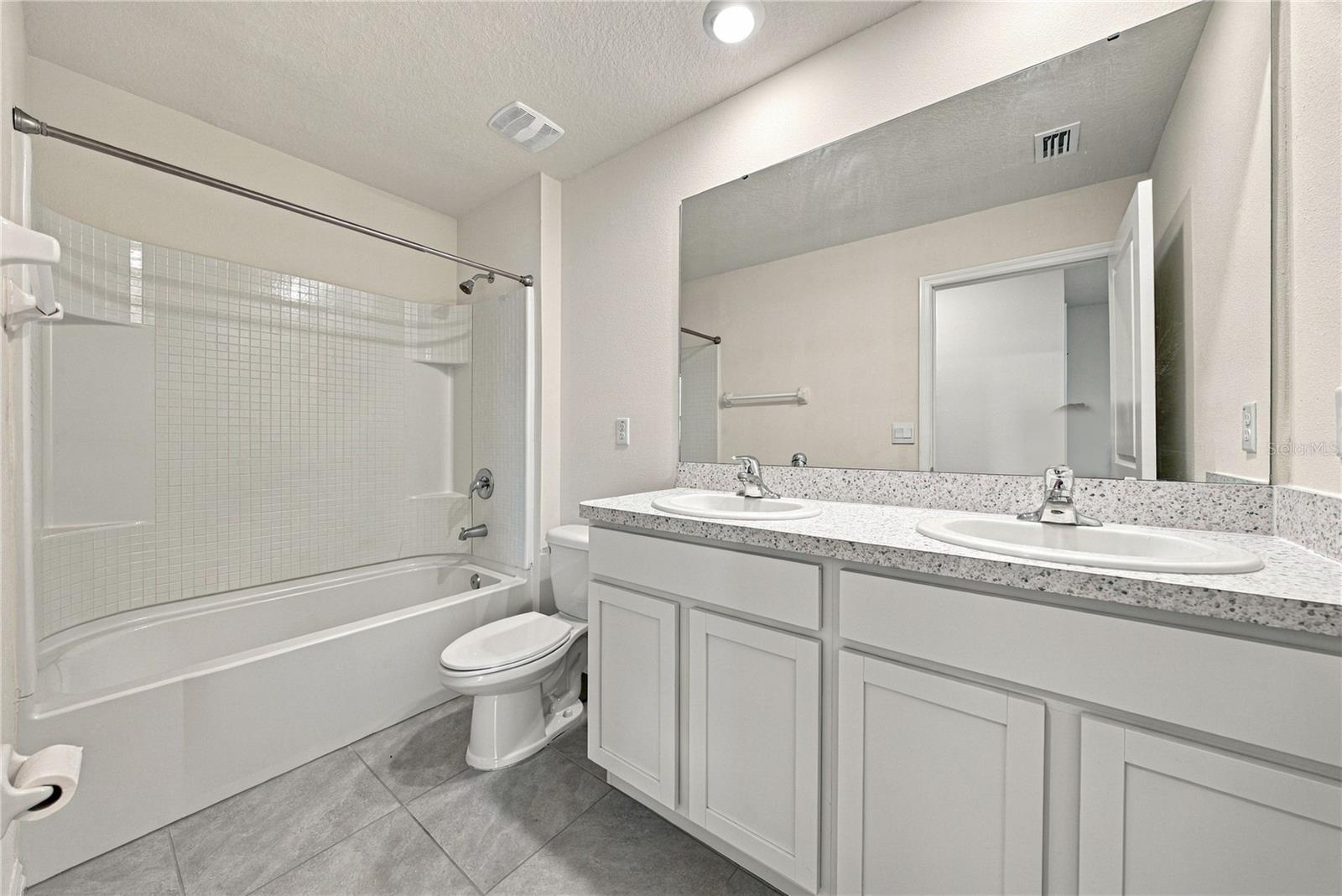 12172 LILY MAGNOLIA LANE, Riverview, FL 33569