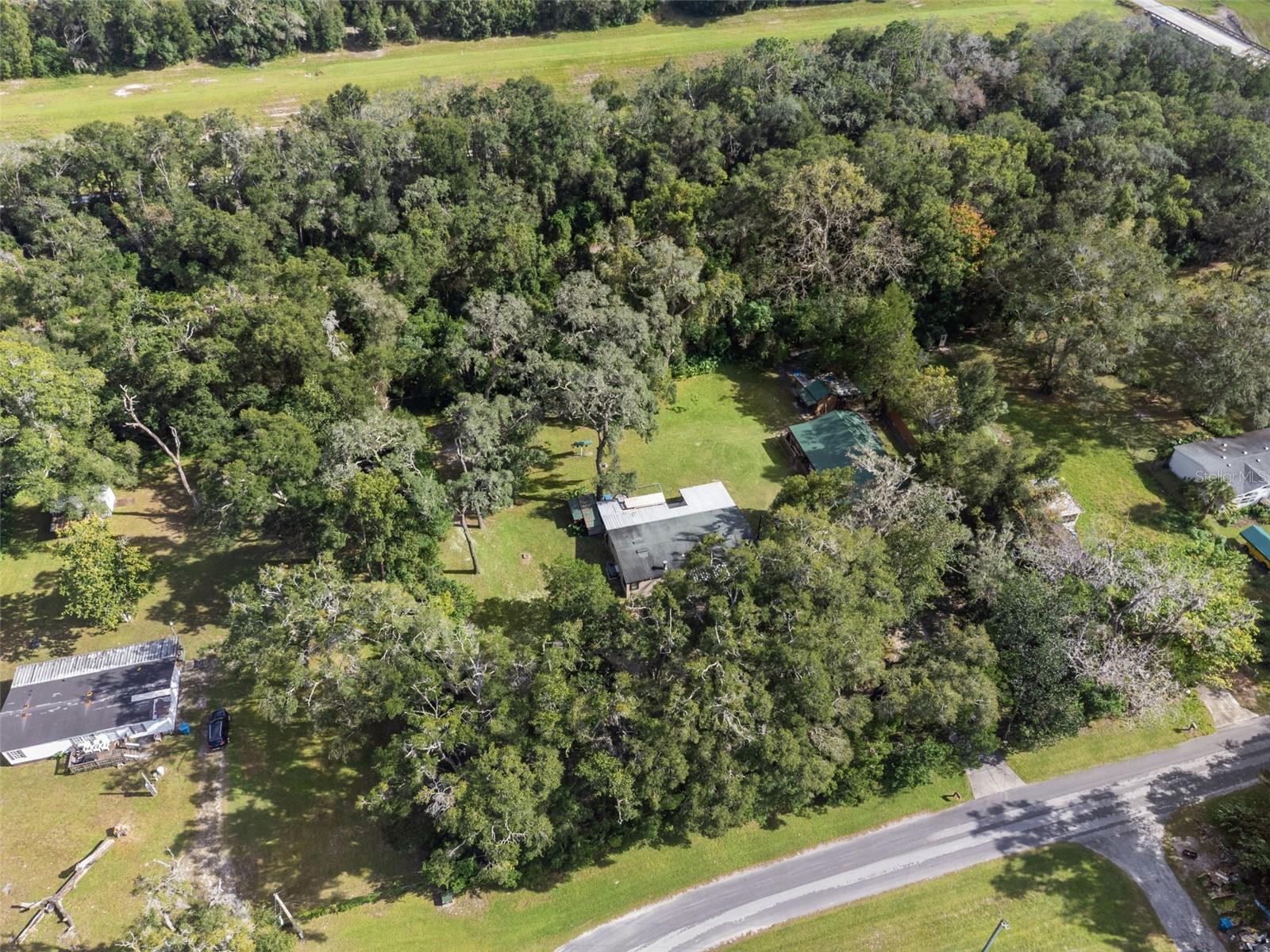 418 WASHINGTON AVENUE, Brooksville, FL 34604