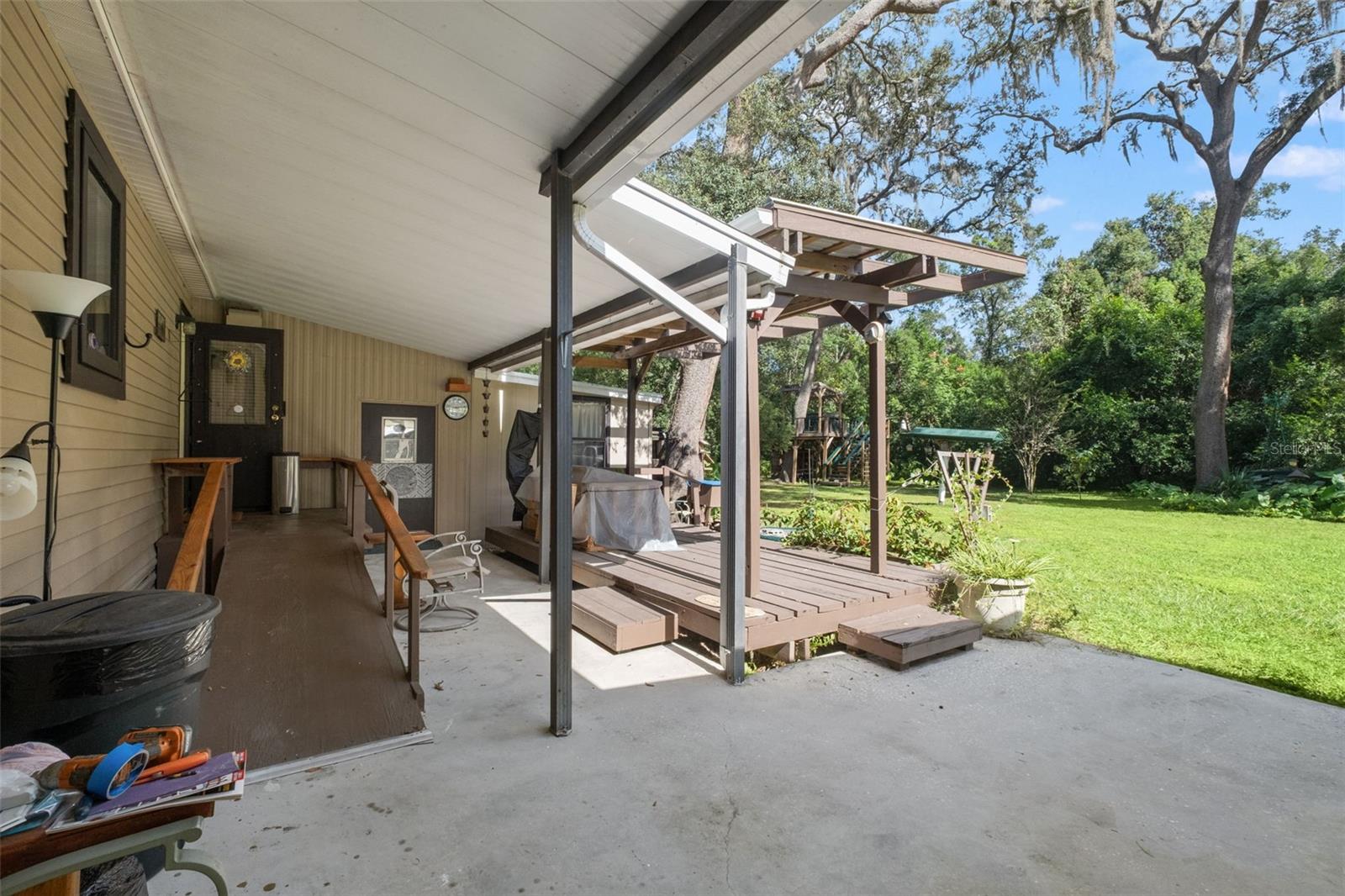 418 WASHINGTON AVENUE, Brooksville, FL 34604