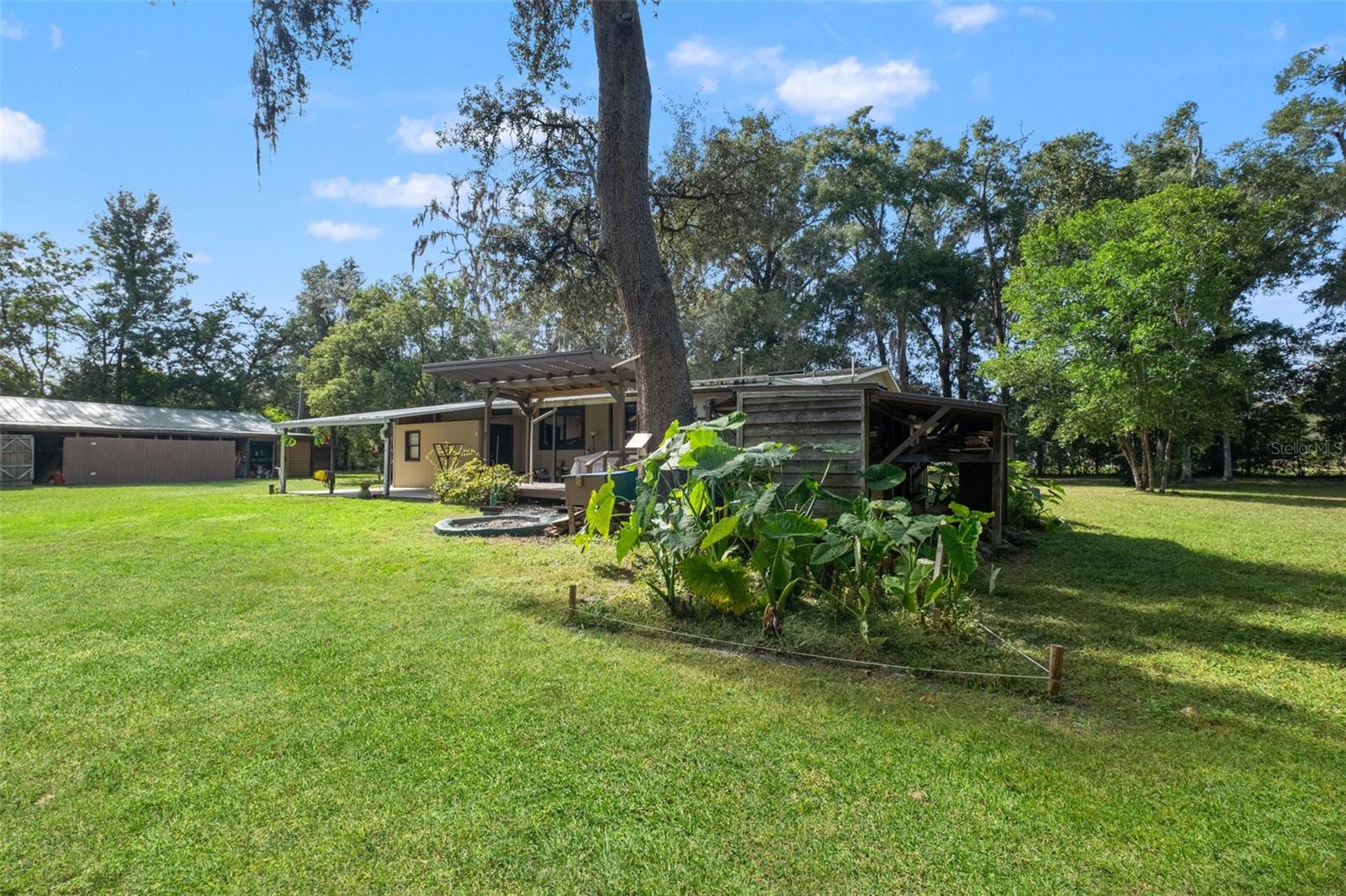 418 WASHINGTON AVENUE, Brooksville, FL 34604