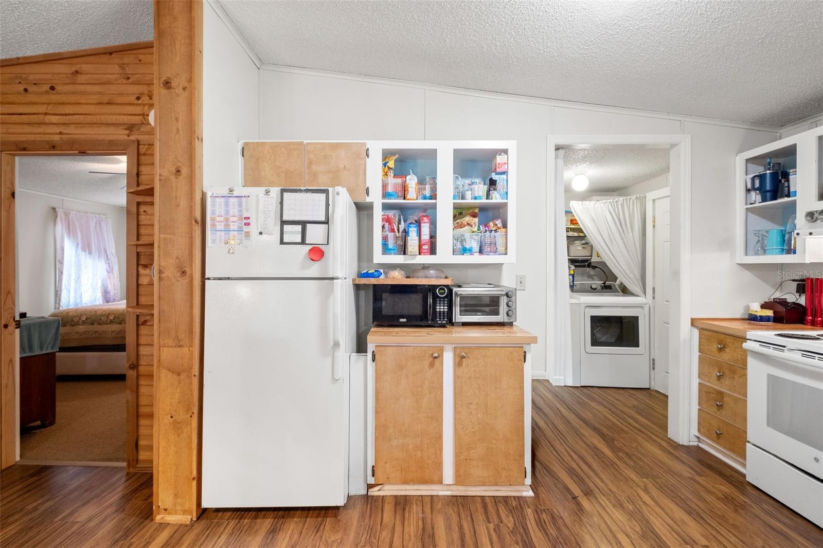 418 WASHINGTON AVENUE, Brooksville, FL 34604