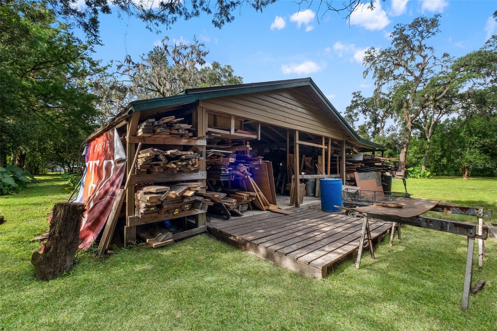 418 WASHINGTON AVENUE, Brooksville, FL 34604