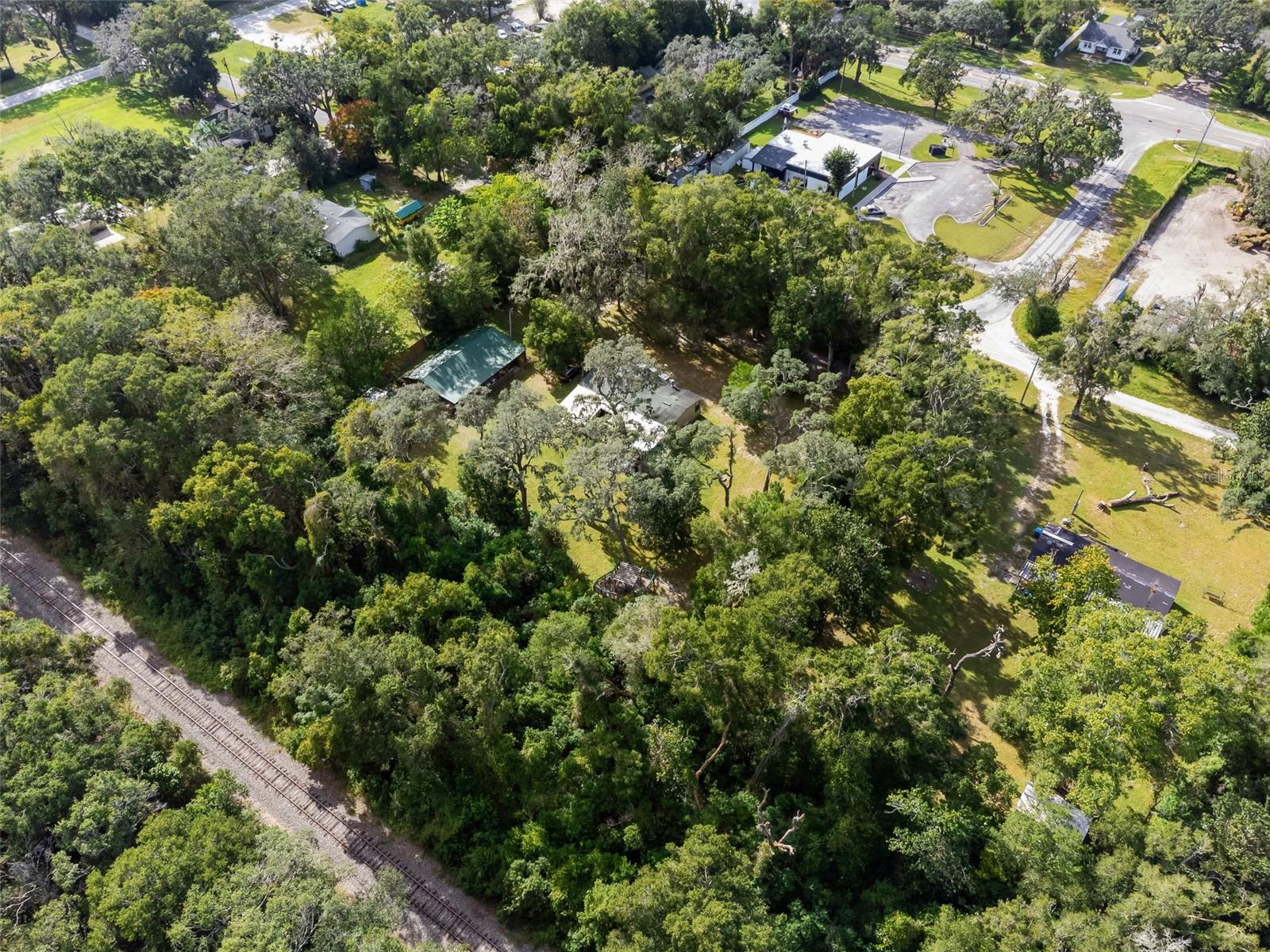 418 WASHINGTON AVENUE, Brooksville, FL 34604