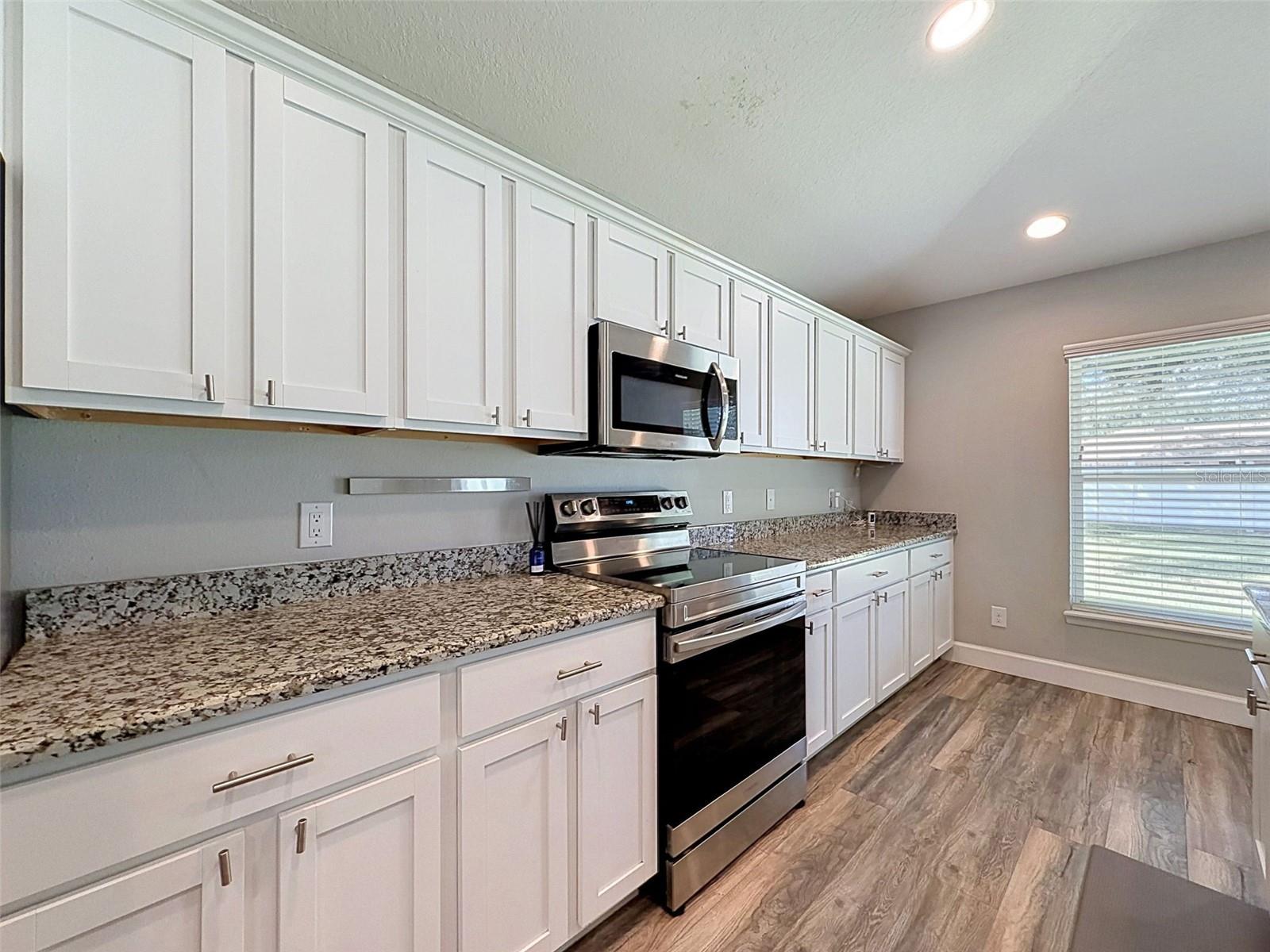 1420 MAGNOLIA LN, Auburndale, FL 33823