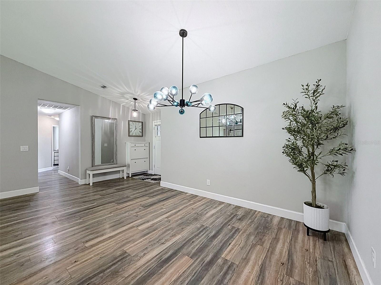 1420 MAGNOLIA LN, Auburndale, FL 33823