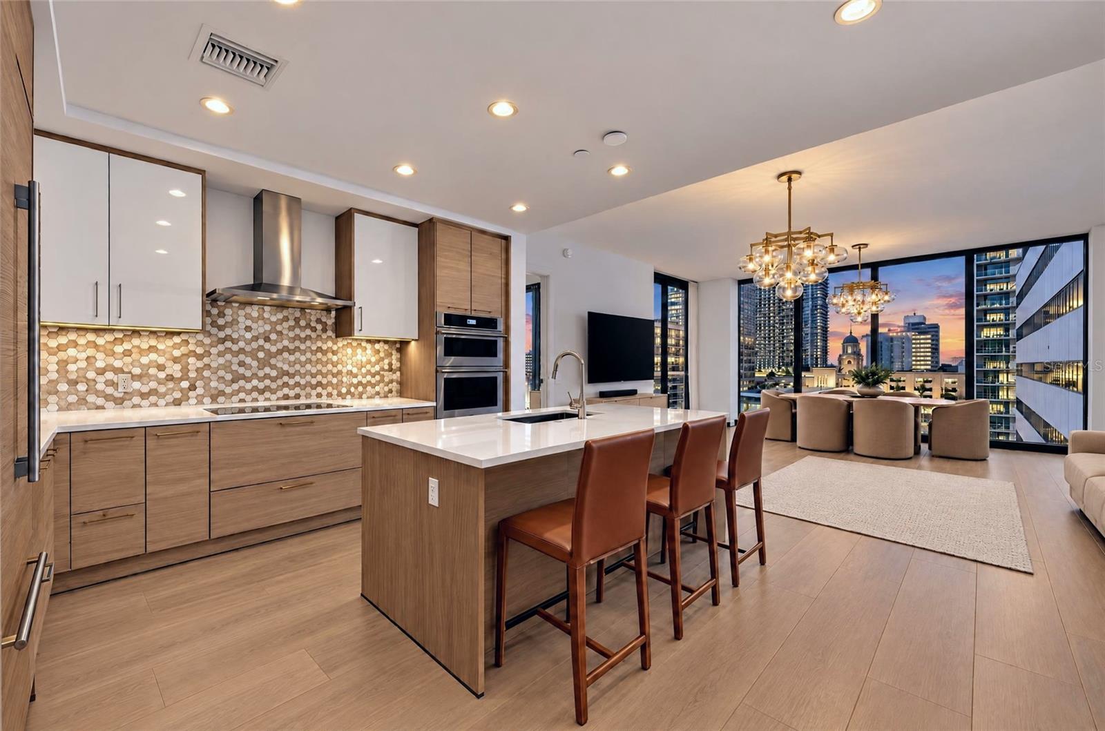 Kitchen/Dining Room View