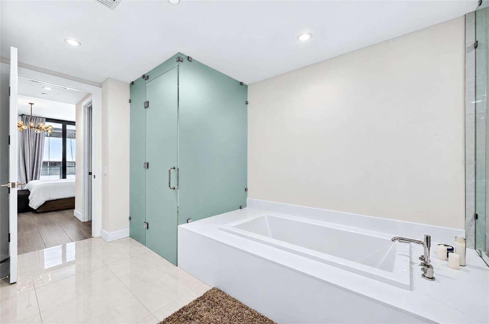 Luxury Primary Soaking Tub