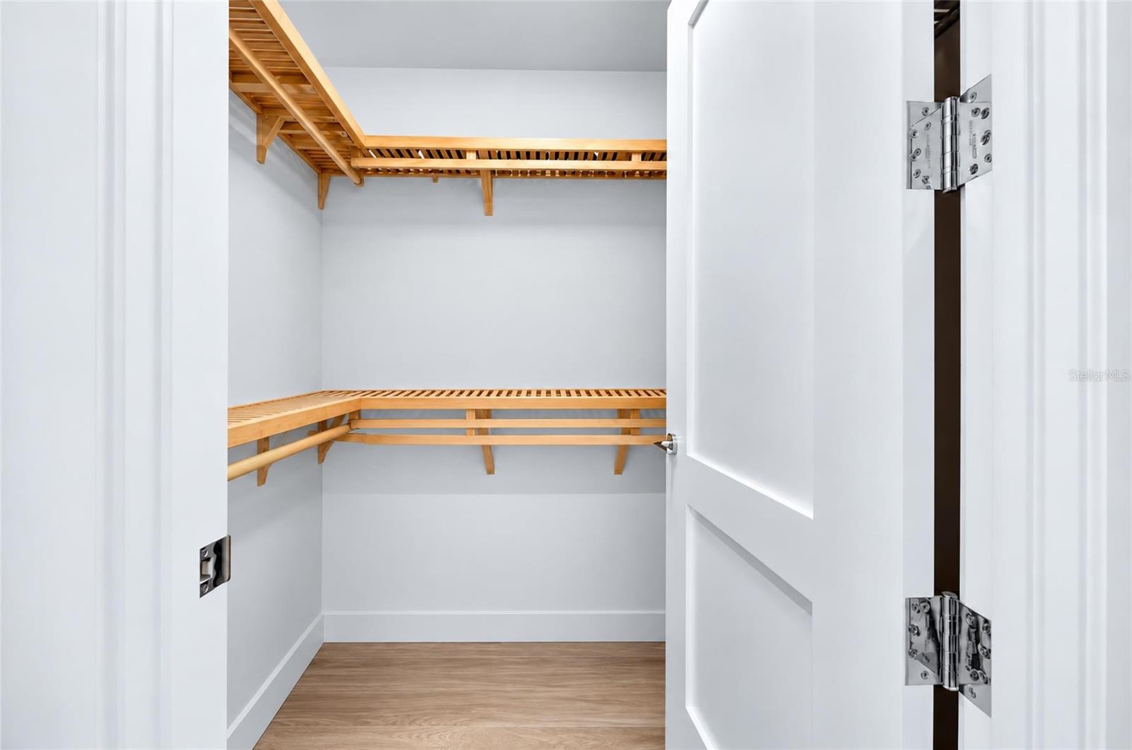 Primary Walk-in Left Side