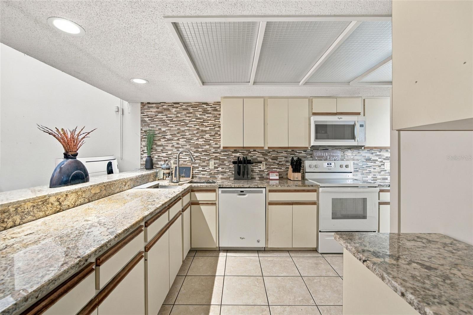 6015 COURTSIDE DRIVE, Bradenton, FL 34210