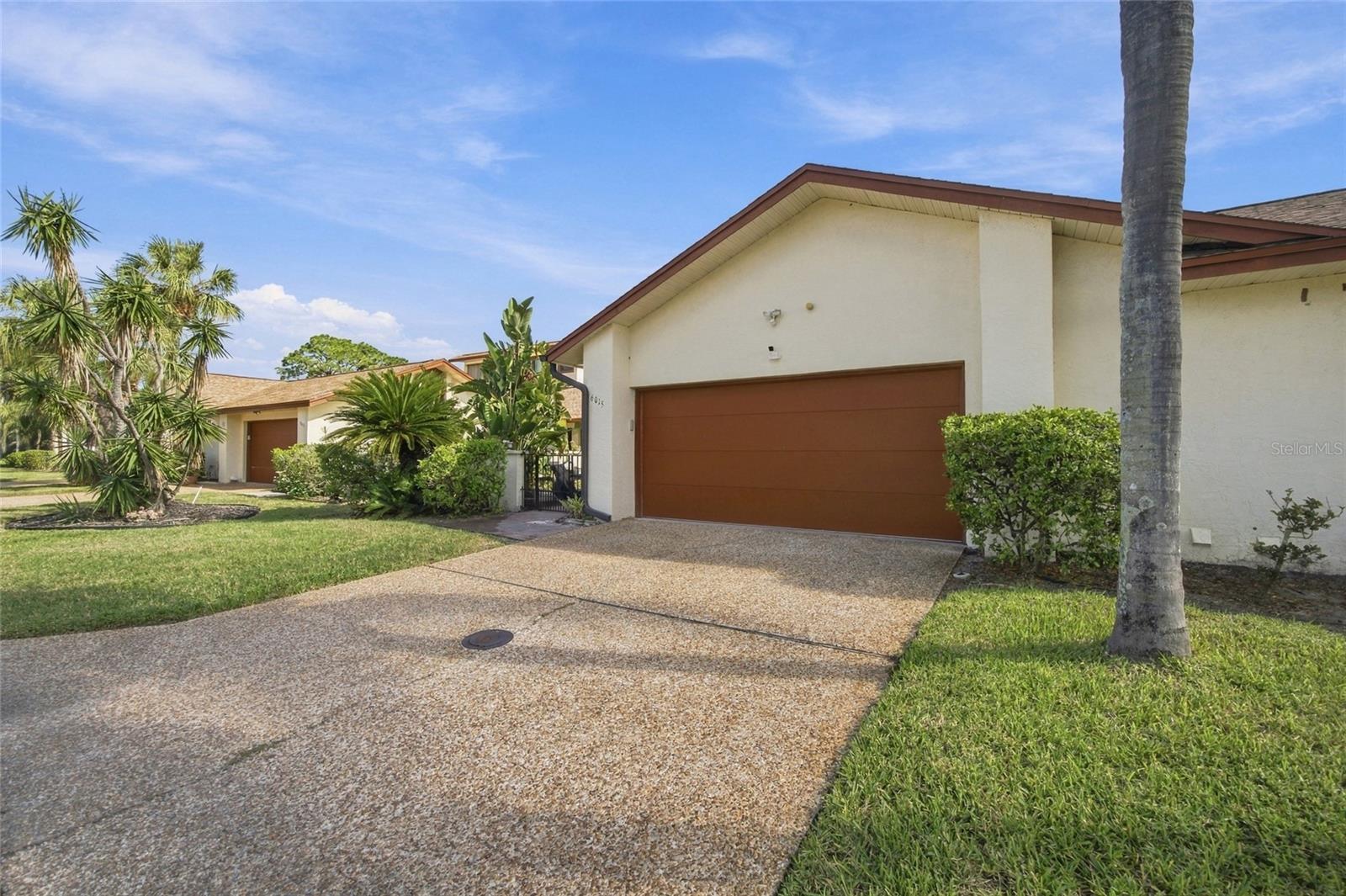 6015 COURTSIDE DRIVE, Bradenton, FL 34210 6015 COURTSIDE DRIVE, Bradenton, FL 34210