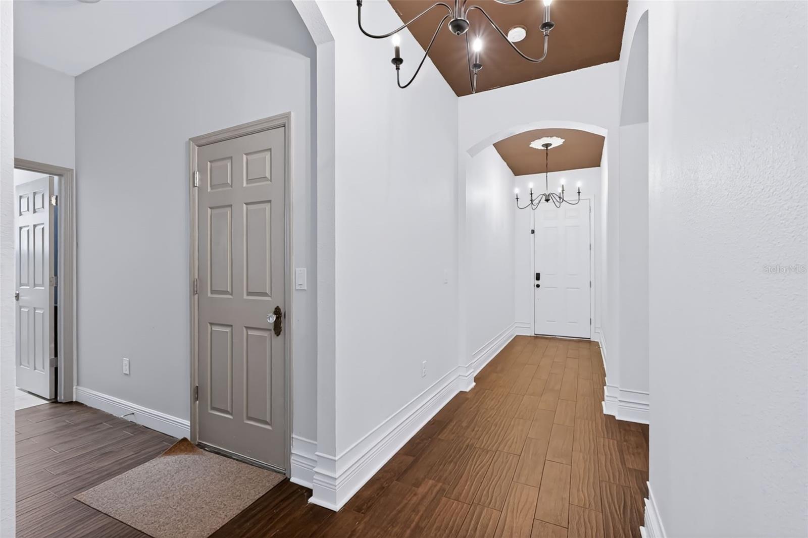 313 ROXBURY CROSSING COURT, Valrico, FL 33594