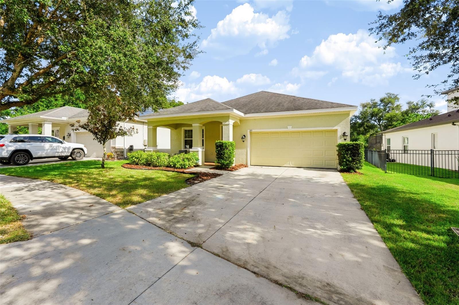 313 ROXBURY CROSSING COURT, Valrico, FL 33594