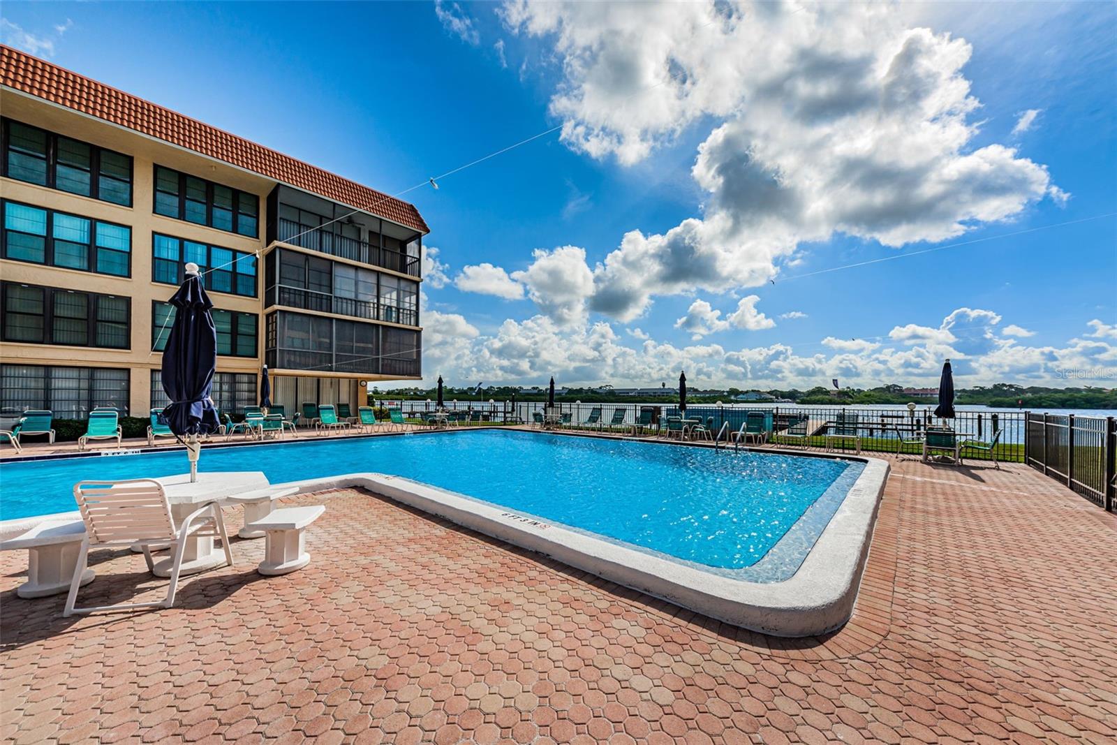 19701 GULF BOULEVARD, #323, Indian Shores, FL 33785