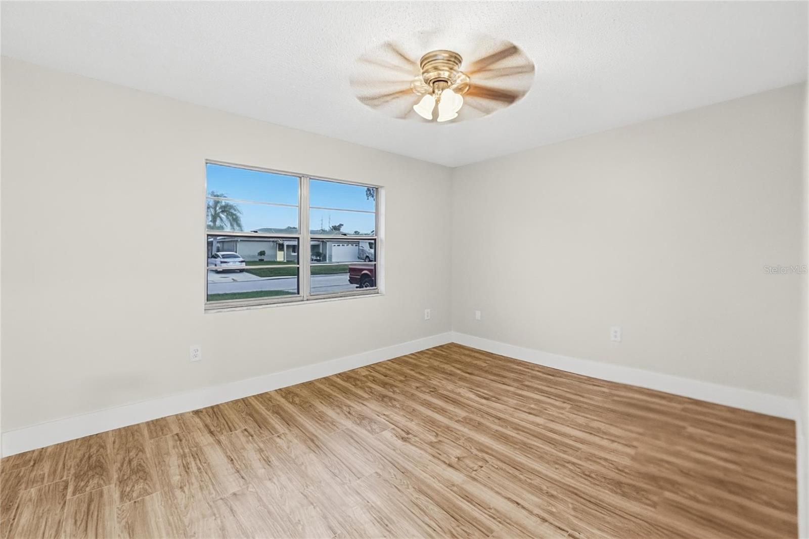 5051 BROOKSIDE LANE, New Port Richey, FL 34653