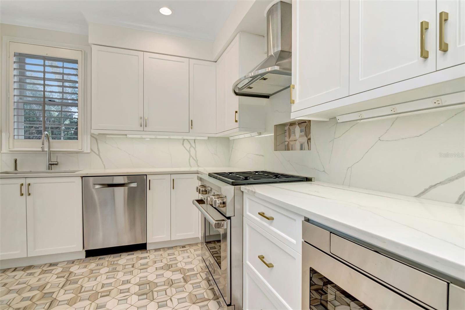6212 BAYSHORE BOULEVARD, #G, Tampa, FL 33611
