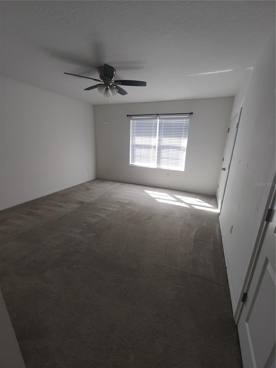 1103 HILLHURST DRIVE, Wesley Chapel, FL 33543