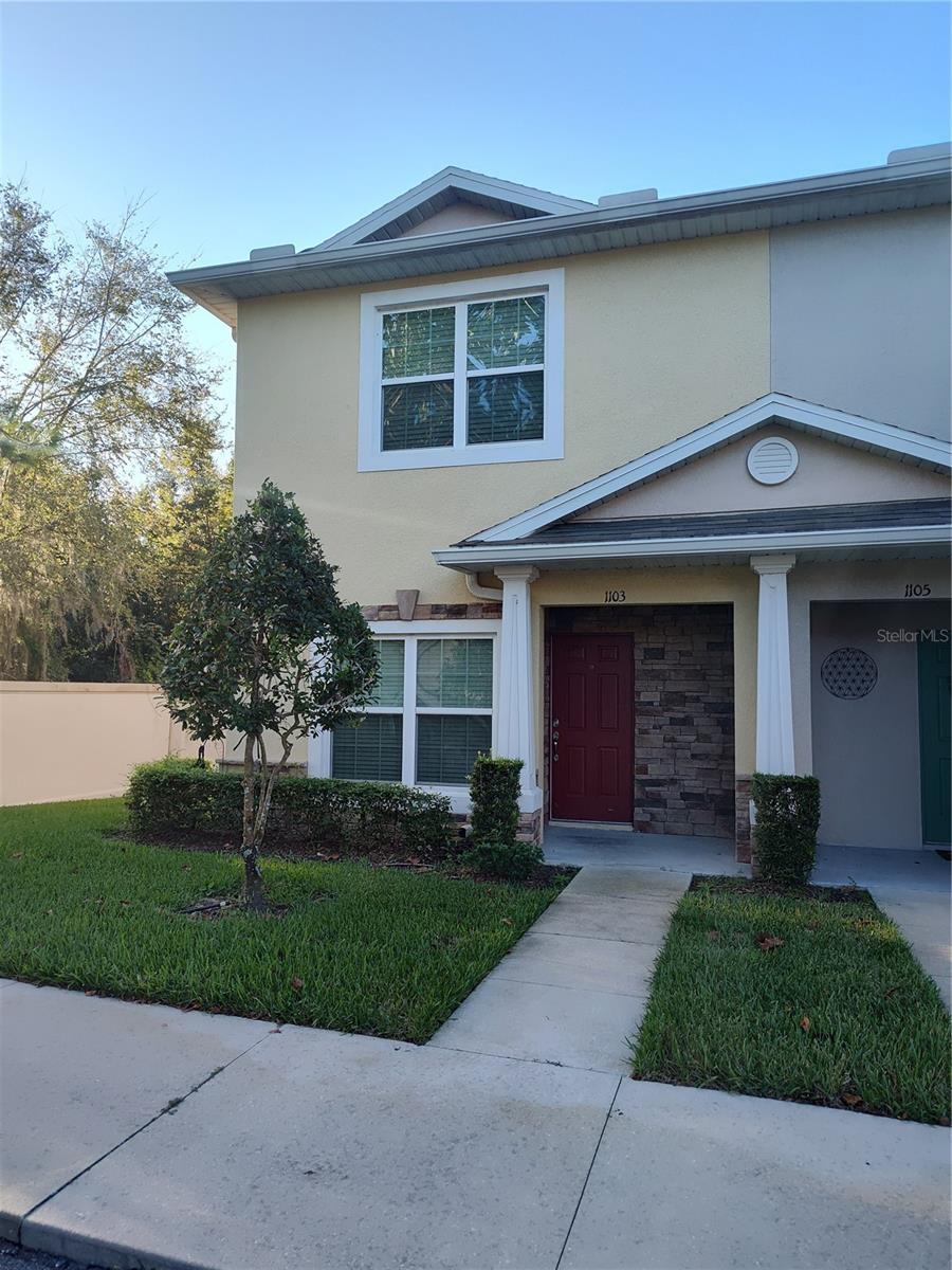 1103 HILLHURST DRIVE, Wesley Chapel, FL 33543