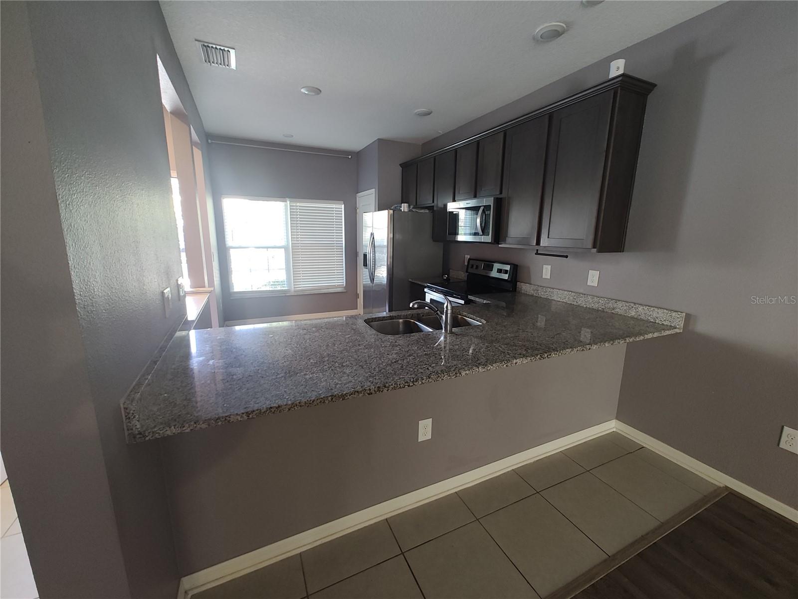 Kitchen counter
