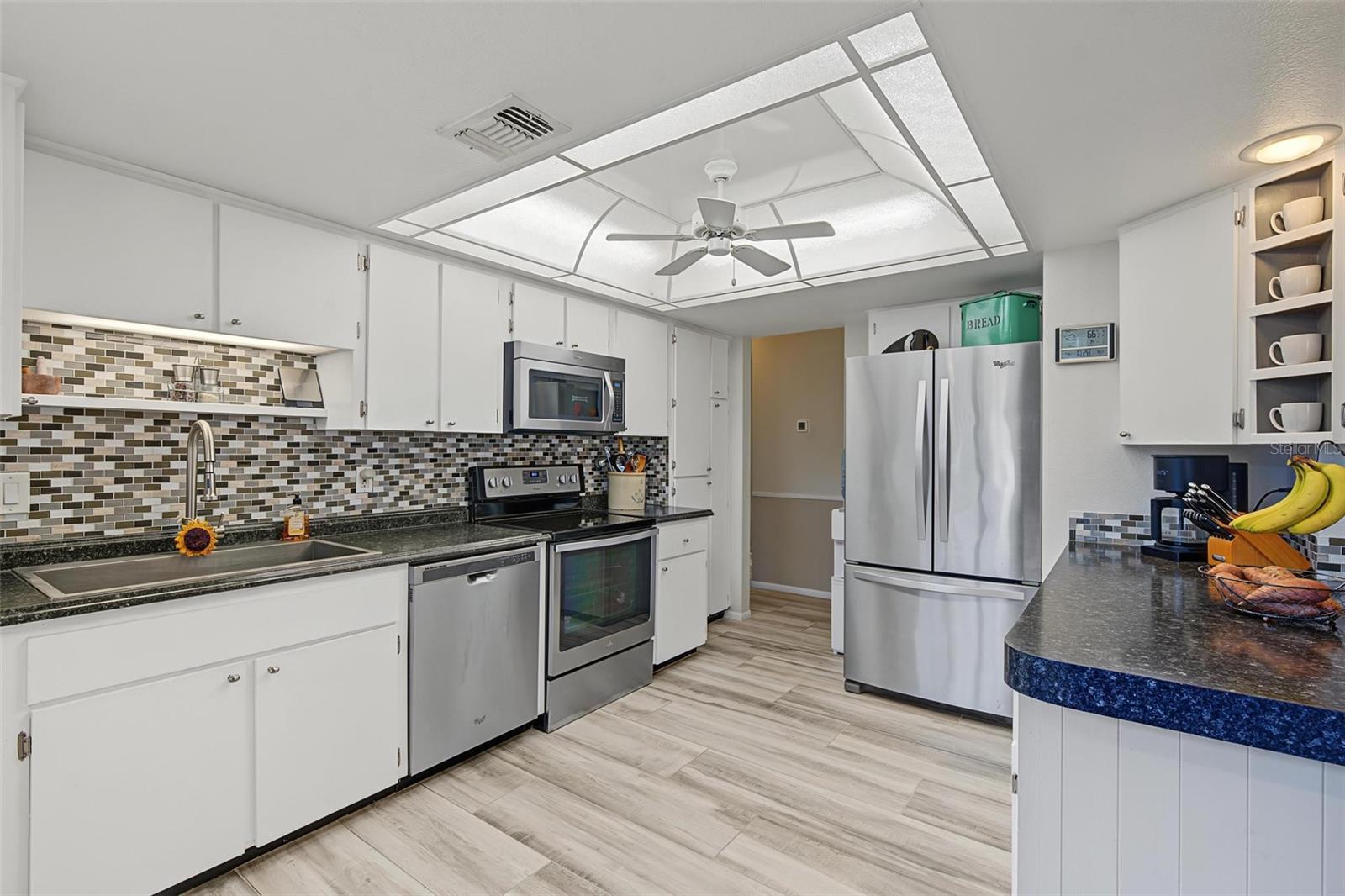 2437 FIELDCREST COURT, Holiday, FL 34691 2437 FIELDCREST COURT, Holiday, FL 34691