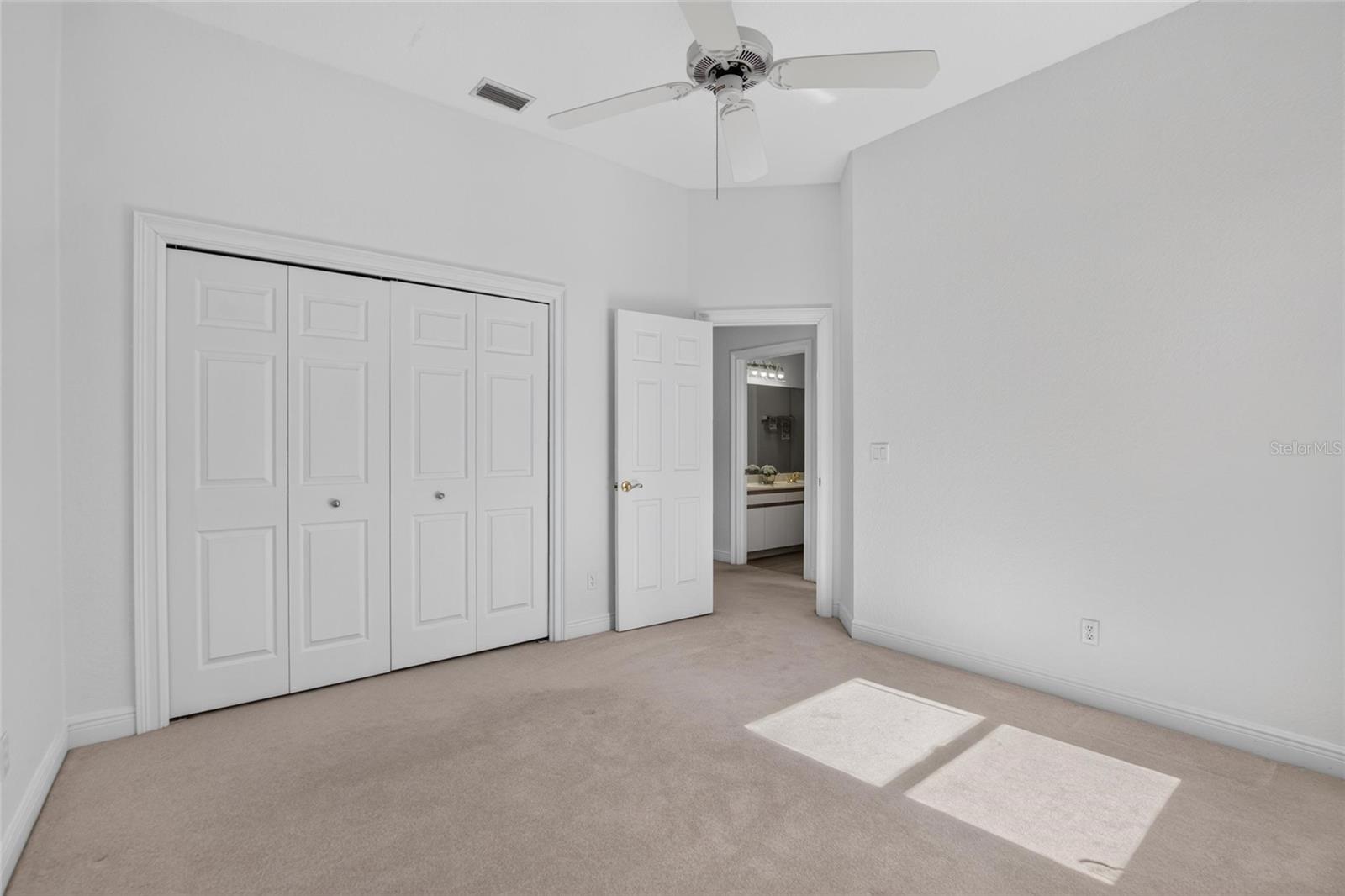 2116 NEW BEDFORD DRIVE, Sun City Center, FL 33573