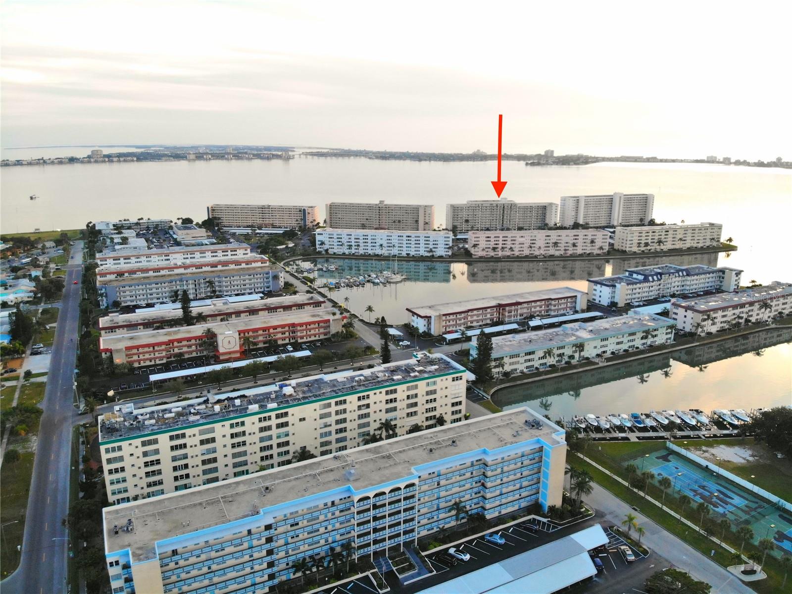 6020 SHORE BOULEVARD S, #107, Gulfport, FL 33707