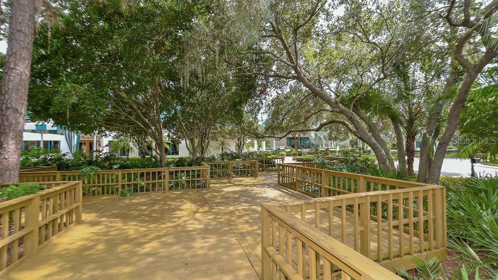7130 KENSINGTON COURT, University Park, FL 34201