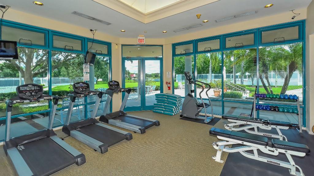7130 KENSINGTON COURT, University Park, FL 34201