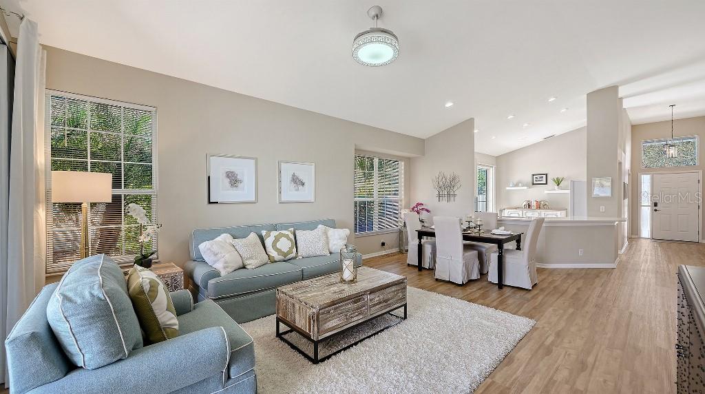7130 KENSINGTON COURT, University Park, FL 34201
