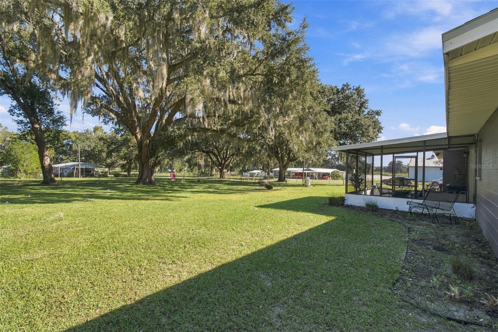 605 W DEES ROAD, Lakeland, FL 33809