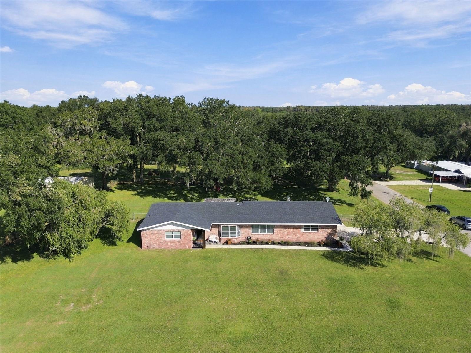 605 W DEES ROAD, Lakeland, FL 33809