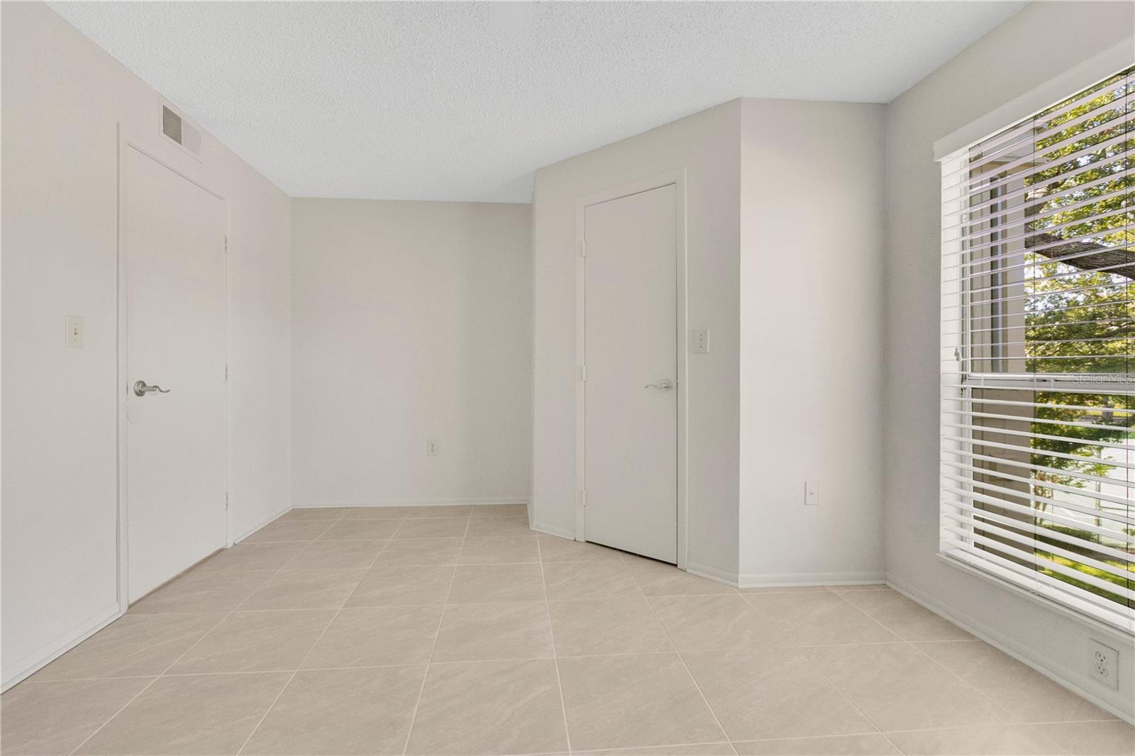 115 112TH AVENUE NE, #617, St Petersburg, FL 33716