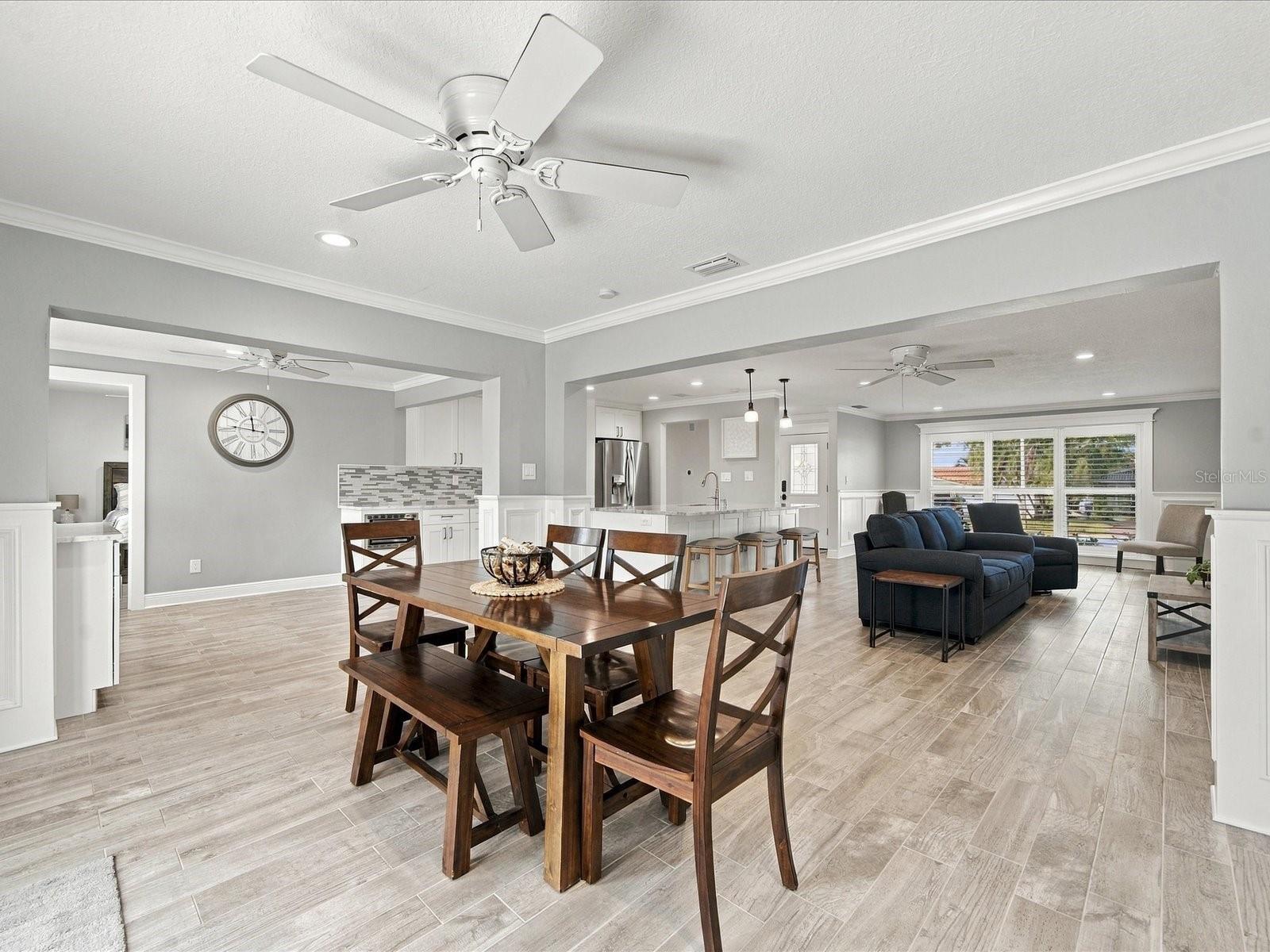 10469 IMPERIAL POINT DRIVE E, Largo, FL 33774