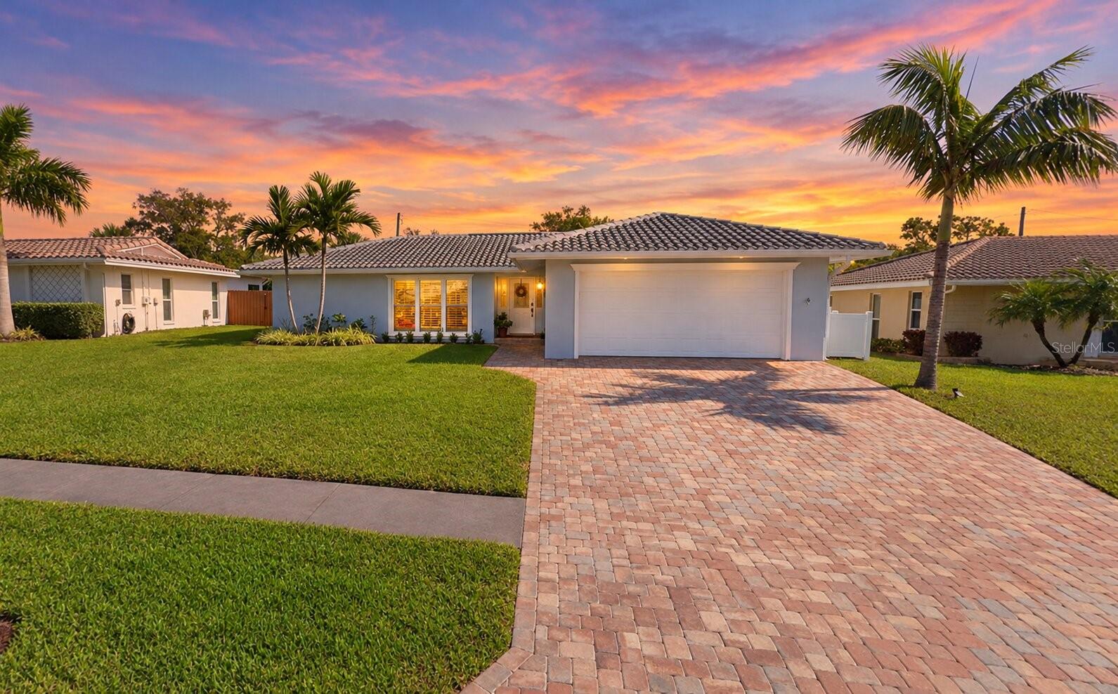 10469 IMPERIAL POINT DRIVE E, Largo, FL 33774