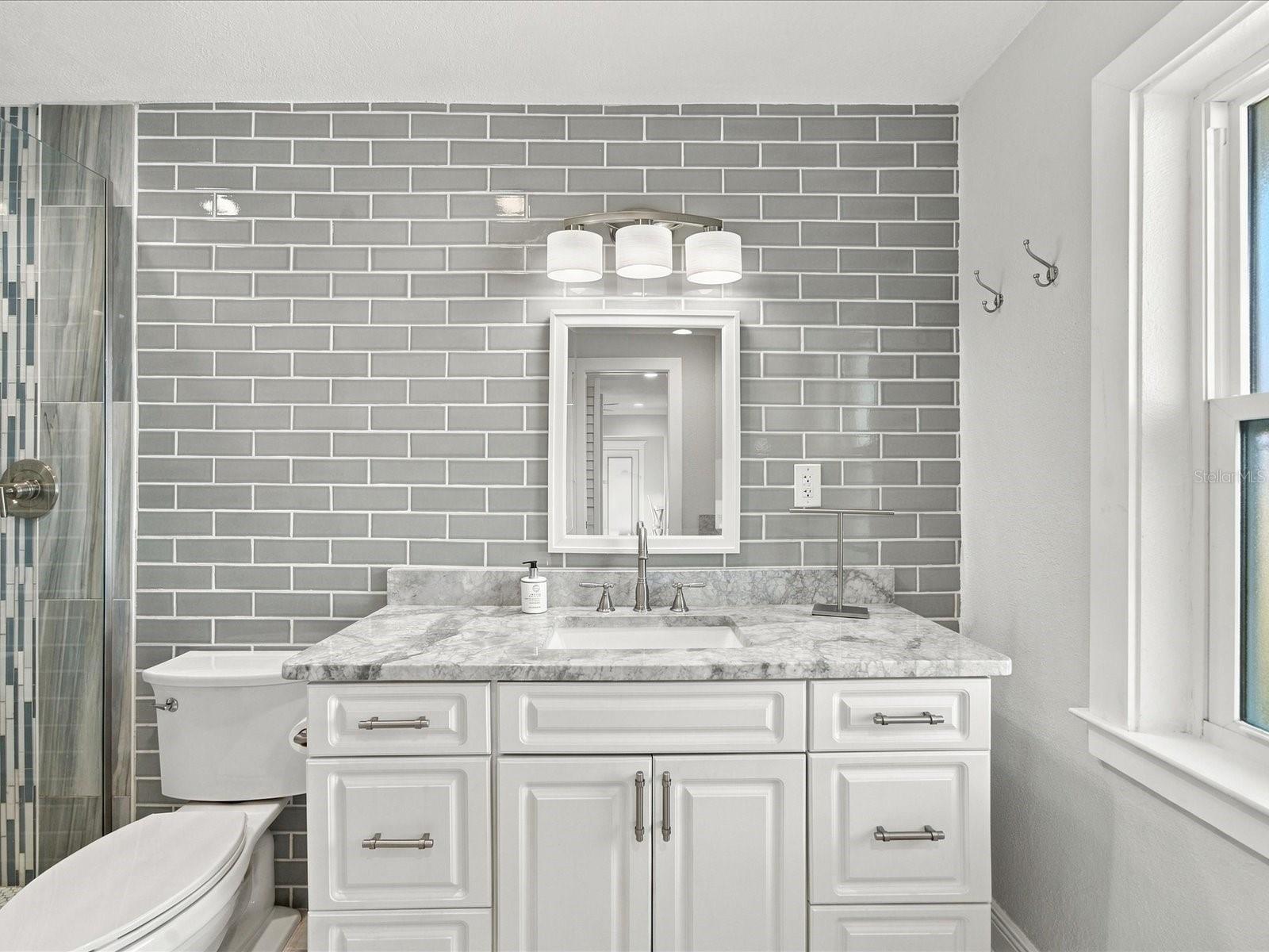 Primary - En Suite