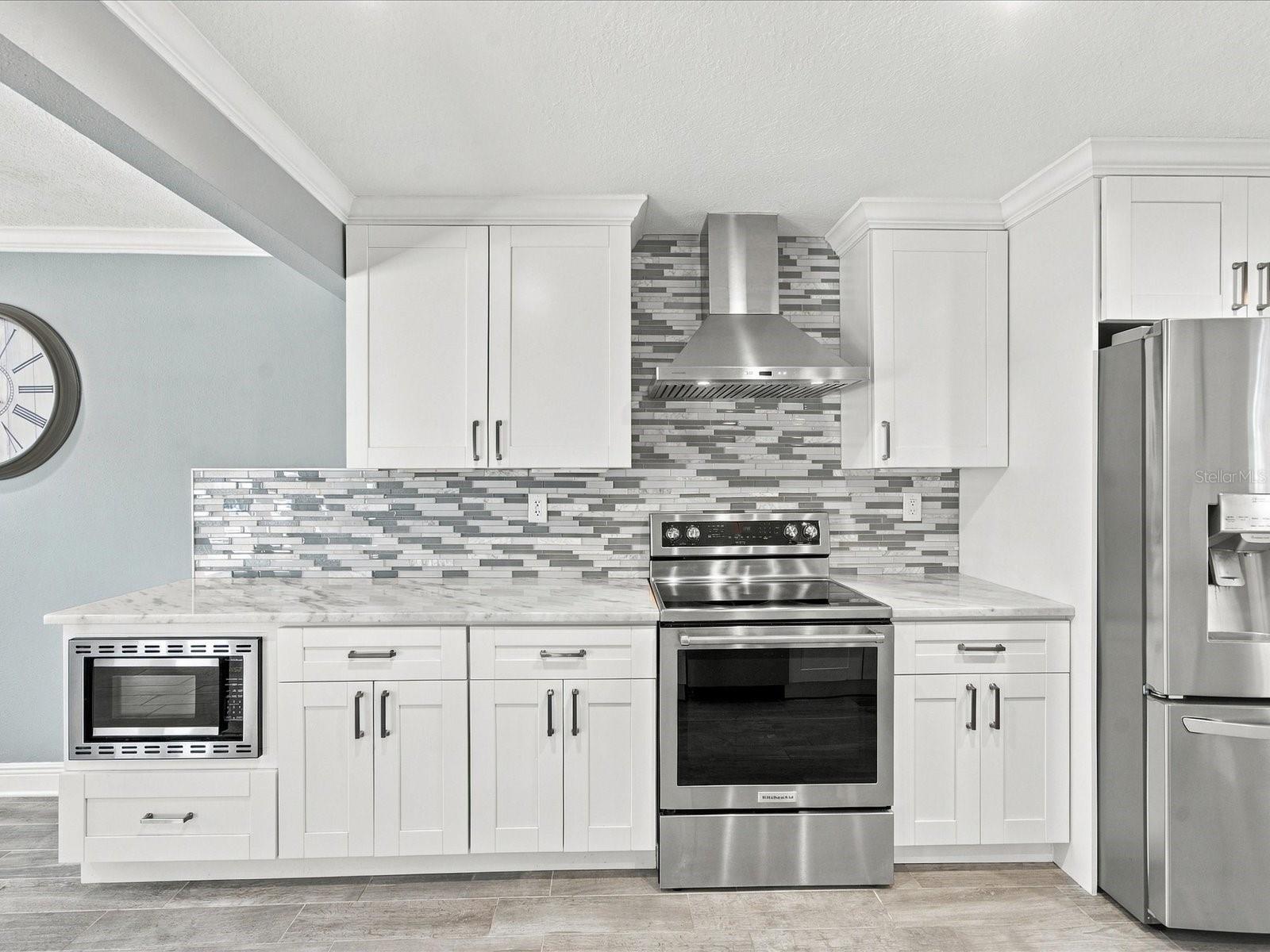10469 IMPERIAL POINT DRIVE E, Largo, FL 33774