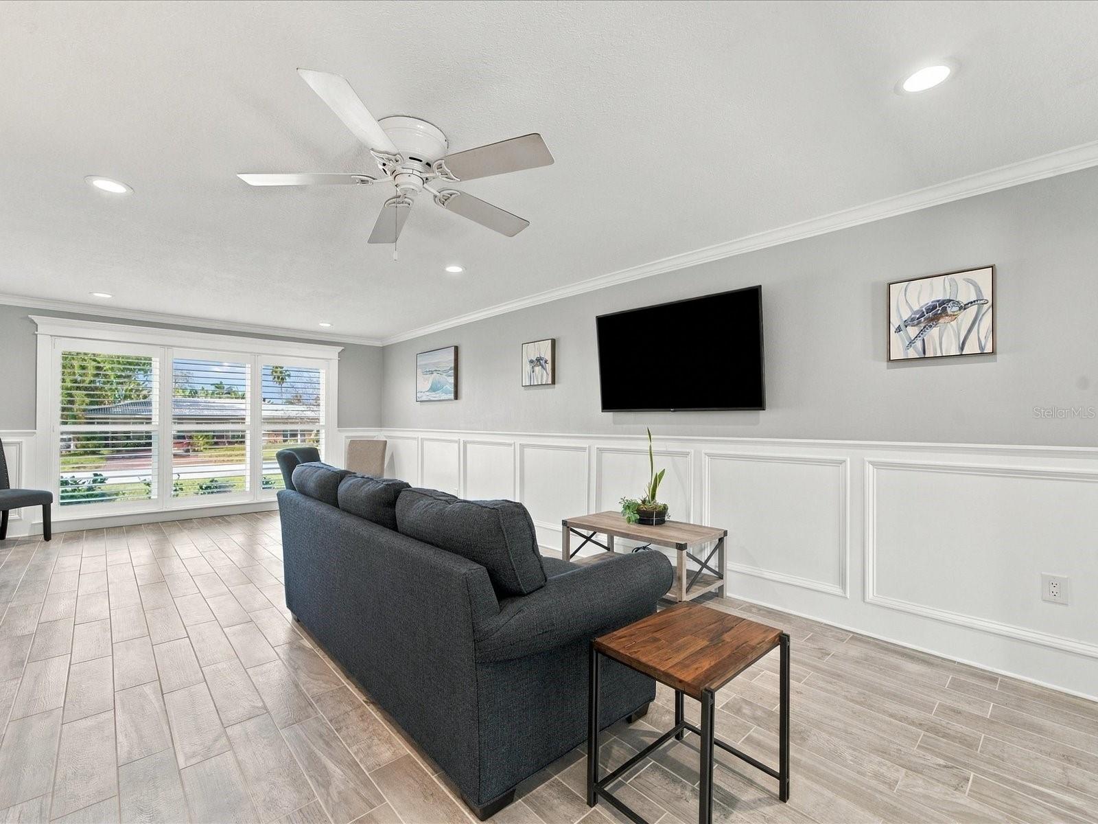 10469 IMPERIAL POINT DRIVE E, Largo, FL 33774