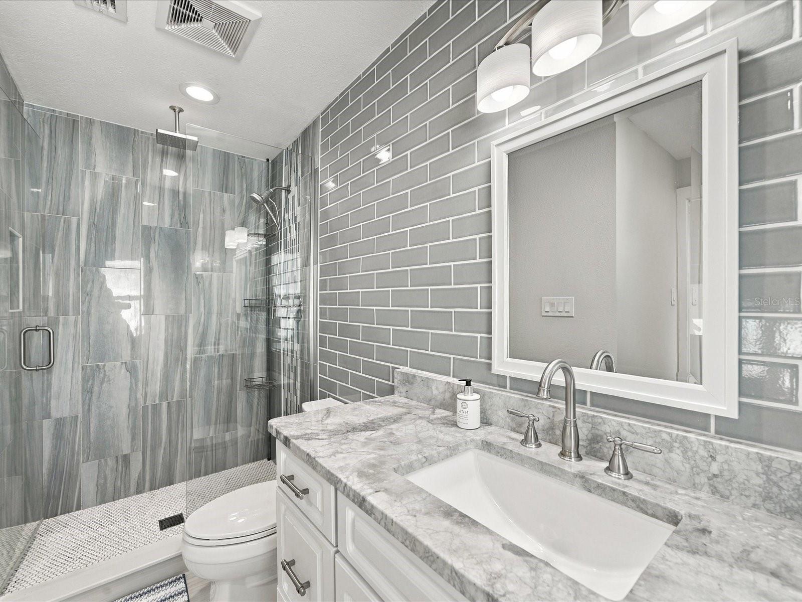 Primary - En Suite