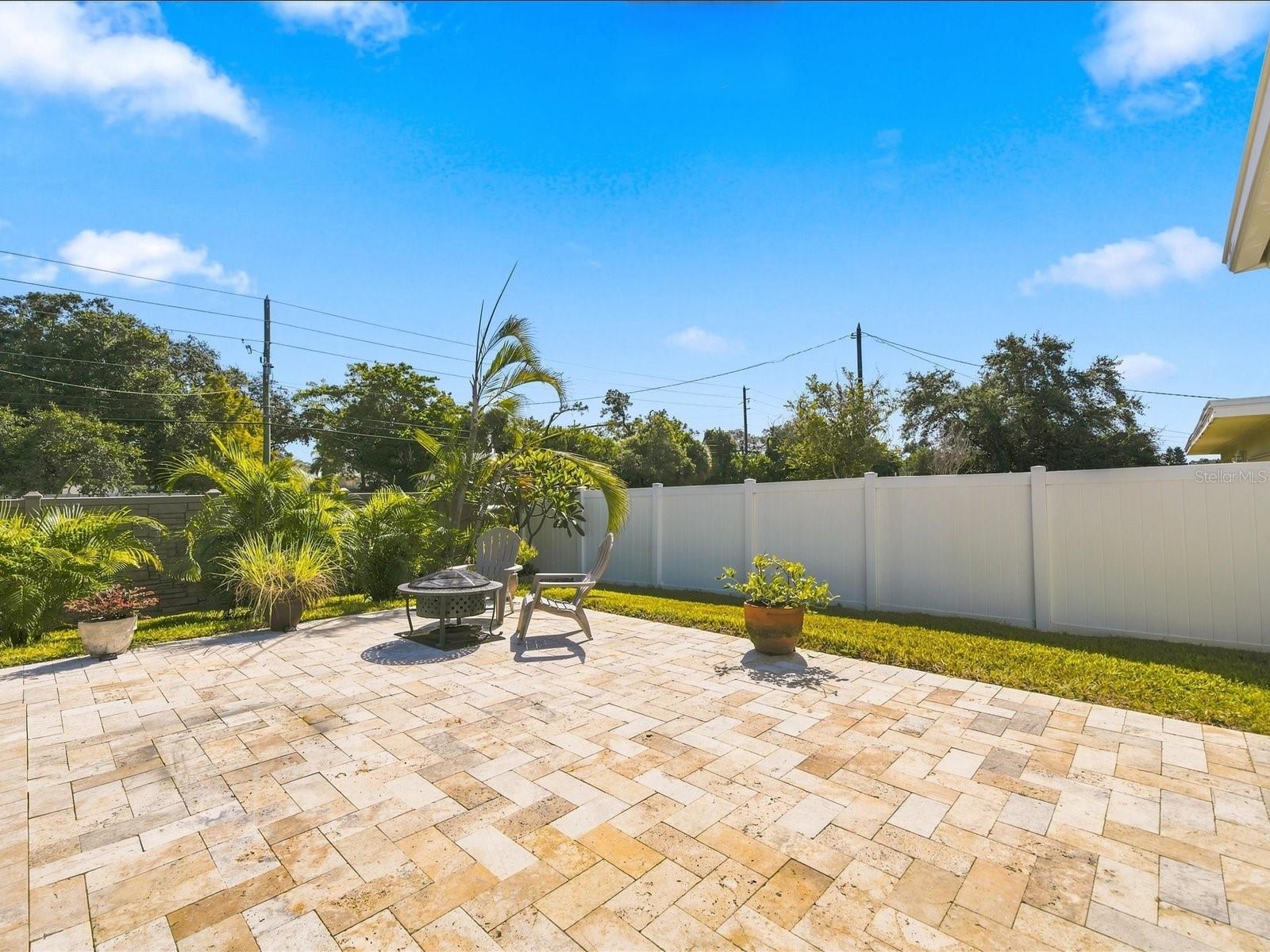 10469 IMPERIAL POINT DRIVE E, Largo, FL 33774